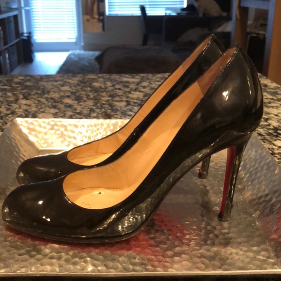 Heels - Picture 2 of 4